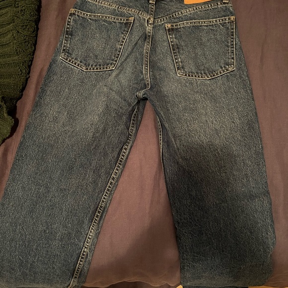 Zara Straight cut jeans - Picture 2 of 3